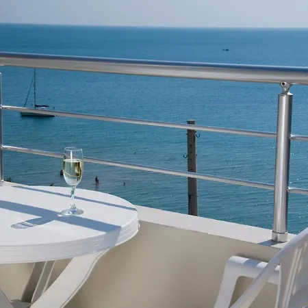 Bisser Ξενοδοχείο Obzor