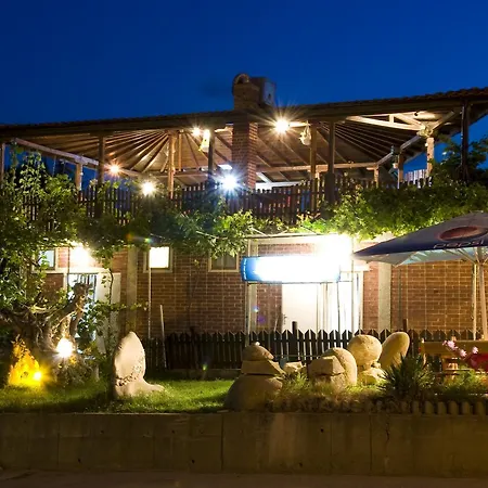 Ξενοδοχείο Bisser