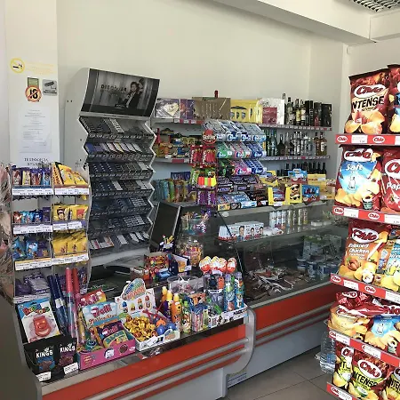 Ξενοδοχείο Bisser 2*